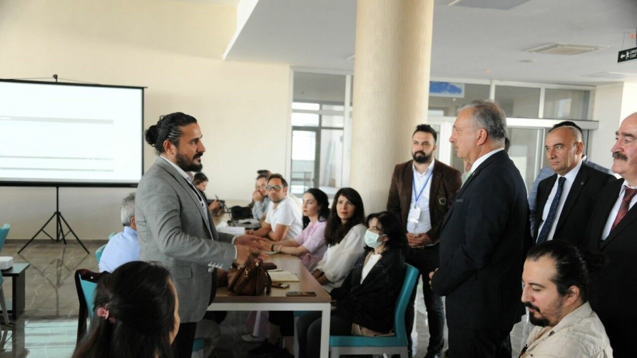 EBYÜ’de Program Yeterlilikleri Çalıştayı ve Öğretim Yetkinliği Geliştirme Eğitimi gerçekleştirildi