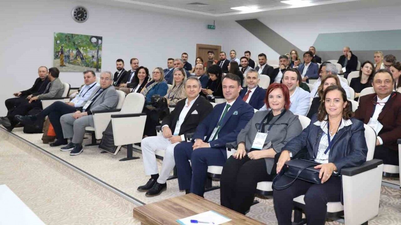 "Türkiye’de Ağız, Diş ve Çene Cerrahisi Çalıştayı" NEÜ ev sahipliğinde yapıldı