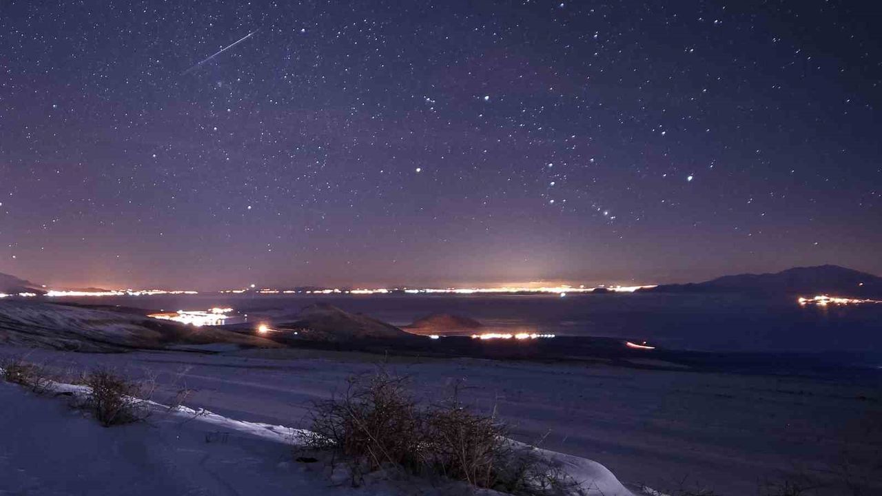 Geminid meteorları Bitlis'te kartpostallık manzaralar oluşturdu