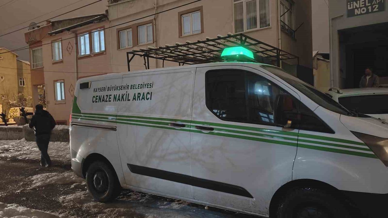 Kayseri'de 1 buçuk yaşındaki engelli bebek yatağında ölü bulundu