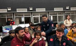 Minik öğrenciler 112'yi yerinde öğrendi