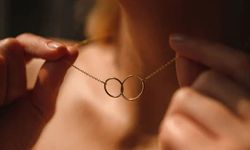 14 Şubat’ta pırlanta yerini “en hafif” takılara bıraktı