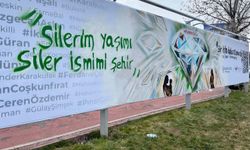 Başkan Güneş, “Bu billboarda bir kadın ismi daha eklenmesin”