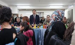 Vali Çiçek, Özel Harekat Polisleri ve şehit aileleriyle iftarda buluştu