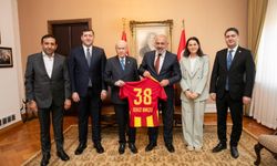 Kayserispor yönetiminden Devlet Bahçeli’ye ziyaret