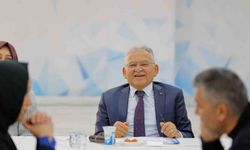 Başkan Büyükkılıç, Talas ve Hacılar'da muhtarlarla istişare toplantıları gerçekleştirdi