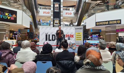 Yazar Tarık Tufan’a imza gününde yoğun ilgi