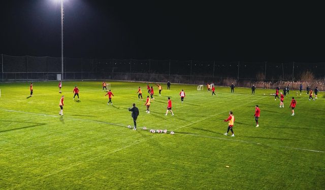 Kayserispor'da ışık göründü