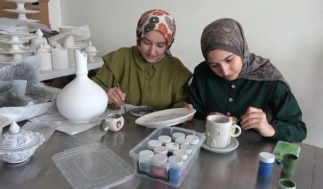 Ağrı'da halk eğitim kurslarında kadınlar sayıca erkekleri geçti