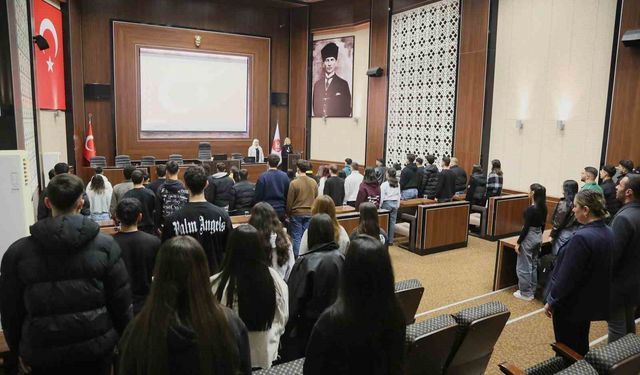 Keçiören Belediyesi stajyerleri yaşama hazırlıyor