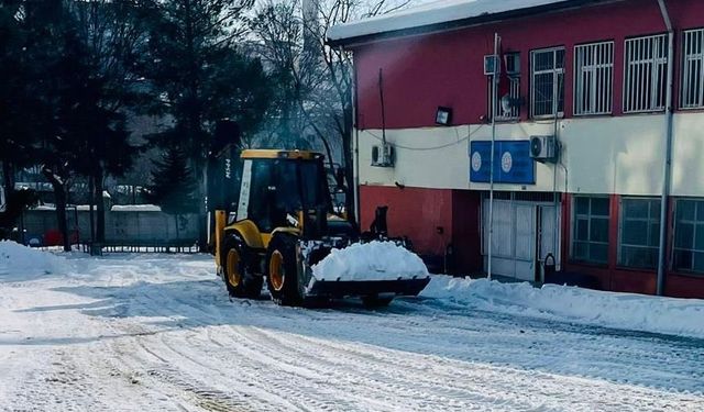 Vali Zorluoğlu, 470 okulun temizlendiğini duyurdu