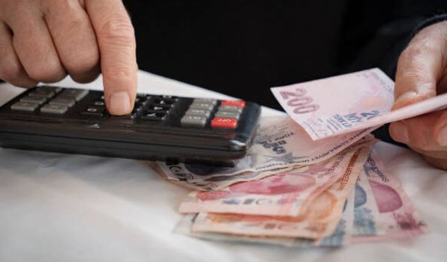 En düşük emekli maaşı 20 bin lira oldu