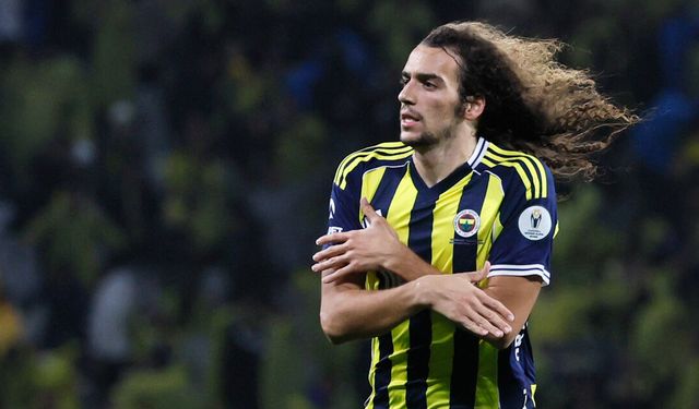 2025 Turkcell Süper Kupa: Galatasaray: 0 - Fenerbahçe: 1 (İlk yarı)