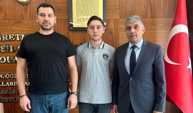 Kayserili öğrenci Türkiye’de 1’inci, dünyada 5’inci oldu