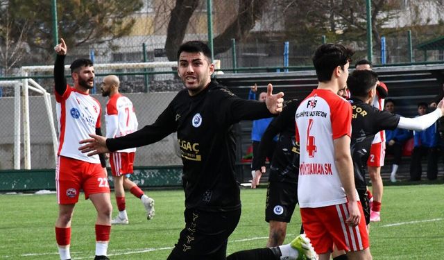 Muhammed Tolga Şahin, son 2 maçta 6 gol attı