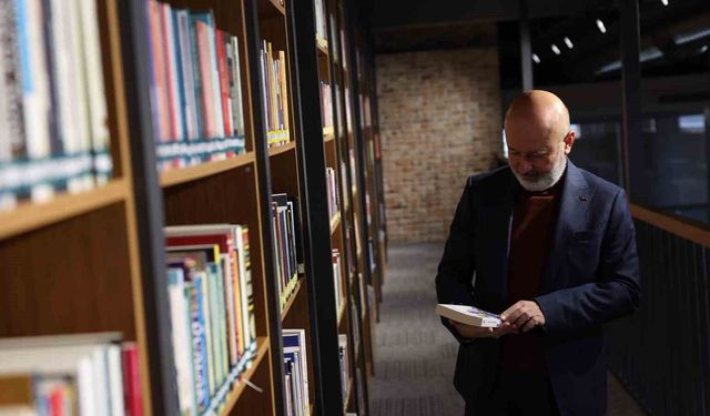 Başkan Çolakbayrakdar: 'Sinan Kütüphaneleri'yle okuyan bir nesil yetişmesine katkı sunuyoruz'