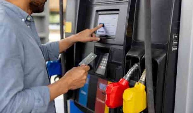 Akaryakıta gelen zamların yüzde 75’i vergiden karşılanacak