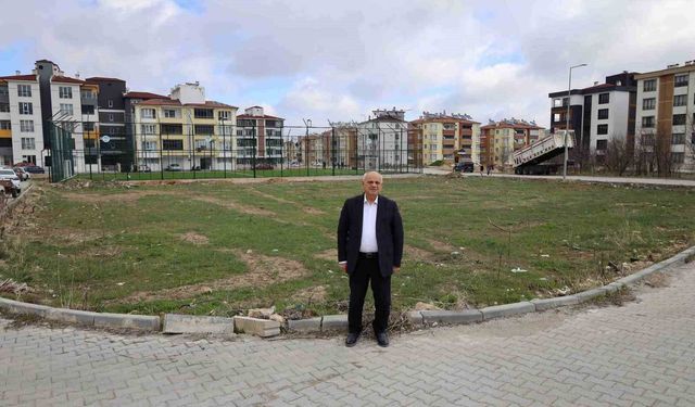 Başkan Öztürk'ten yarı olimpik havuz müjdesi