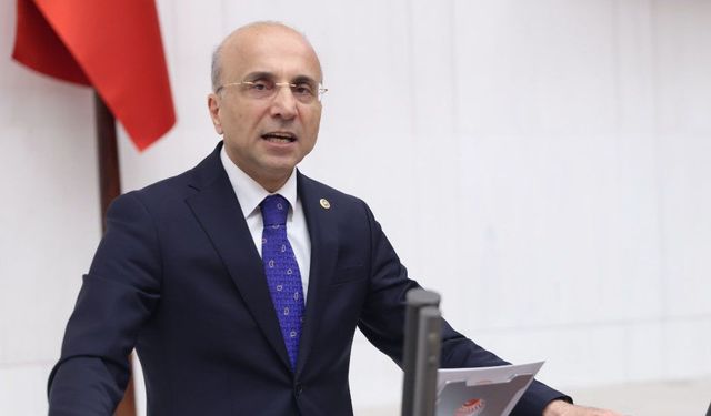 CHP’li Aşkın Genç belediyelerin bile haberi olmayan arsayı sordu…