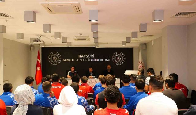 Kayseri'de Güreş Değerlendirme Toplantısı yapıldı