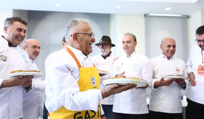 MEMDUH BÜYÜKKILIÇ'TAN MUHTEŞEM 2 ORGANİZASYON