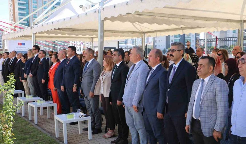 Türkiye geneli yapımı tamamlanan 97 okulun açılış töreni Diyarbakır’da gerçekleştirildi