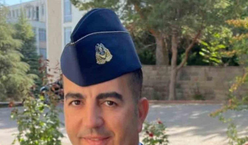 Şehit Yarbay Korkmaz’ın aile yakını, "Ailesine Cuma günü geleceğim diyor, pilotluk çocukluk hayaliydi"