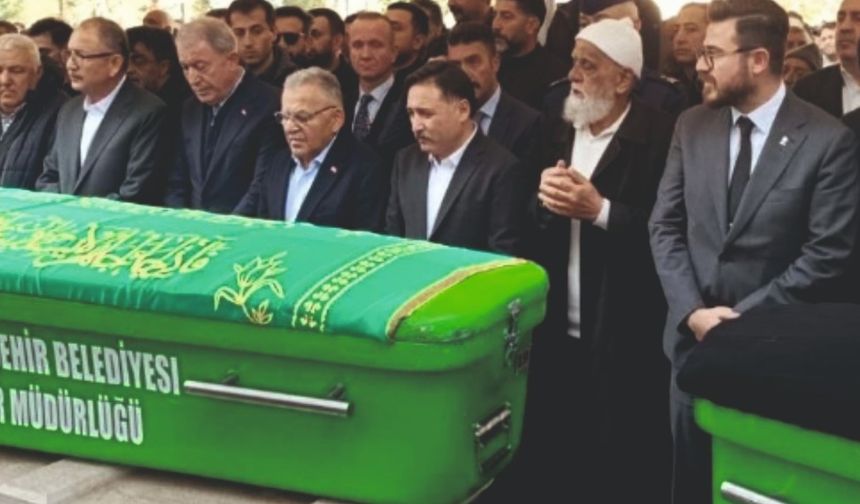 Başkan Büyükkılıç'ı yalnız bırakmadılar