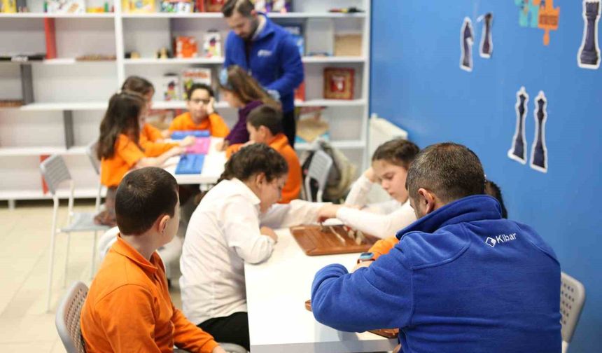 Kibar Gönüllüleri 7 yılda 10 binden fazla çocuğun hayatına dokundu