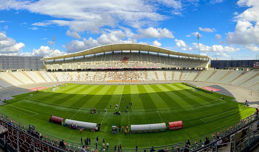 UEFA Şampiyonlar Ligi'nde 2 kez final yapıldı