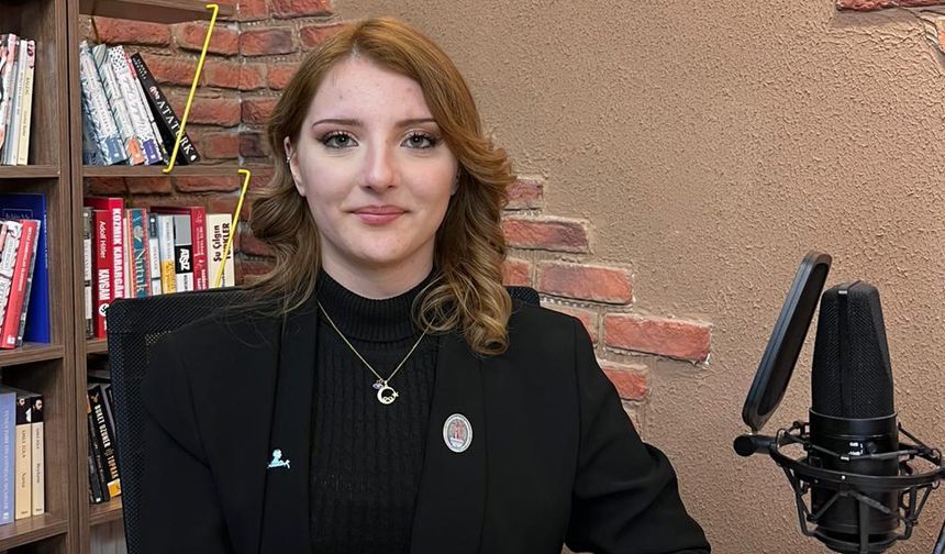 Tiyatro Eğitmeni Yağar; “Tiyatro sadece sahne değil, özgüven demek”