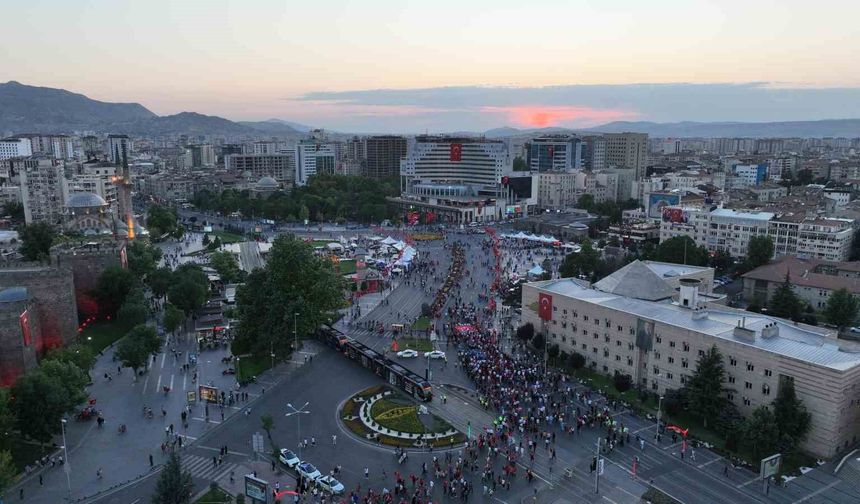 Kayseri'de kadın nüfusu daha fazla