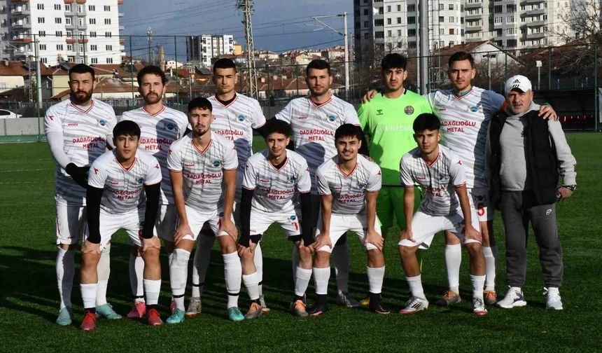 Lider Kayseri Şekerspor adım adım ilerliyor