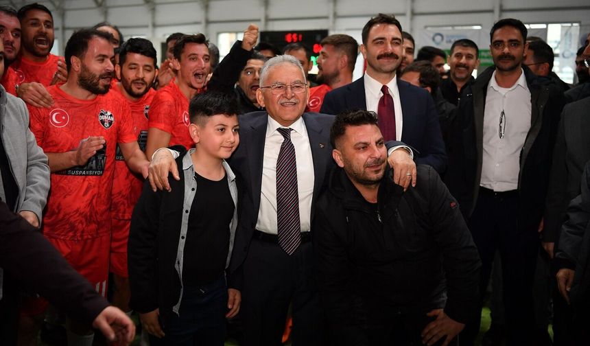 Memduh Büyükkılıç o listede ilk 8'de yer aldı...