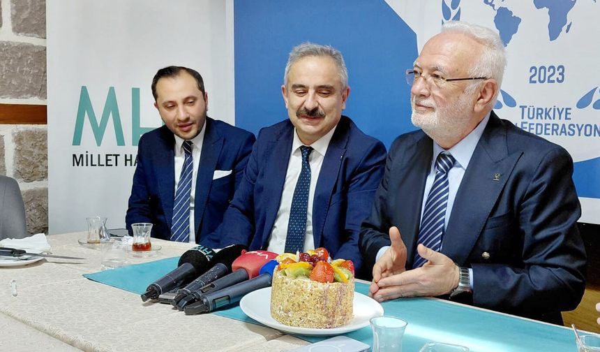 AK Partili Elitaş erken seçim için tarih önerdi…