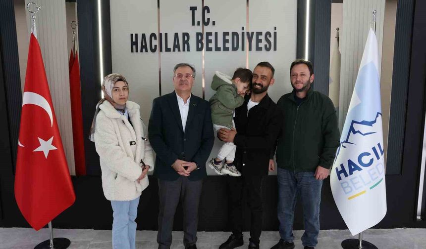 Başkan Özdoğan'dan minik Yakup Eymen için destek çağrısı