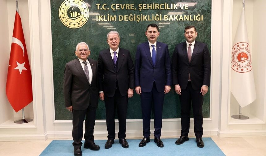 Başkan Büyükkılıç, Bakan Kurum ile projeleri paylaştı
