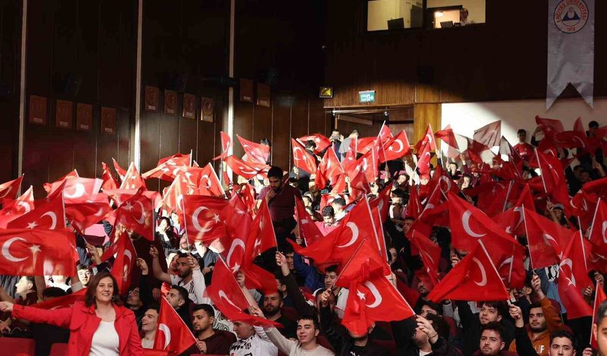 ERÜ'de milli maç heyecanı