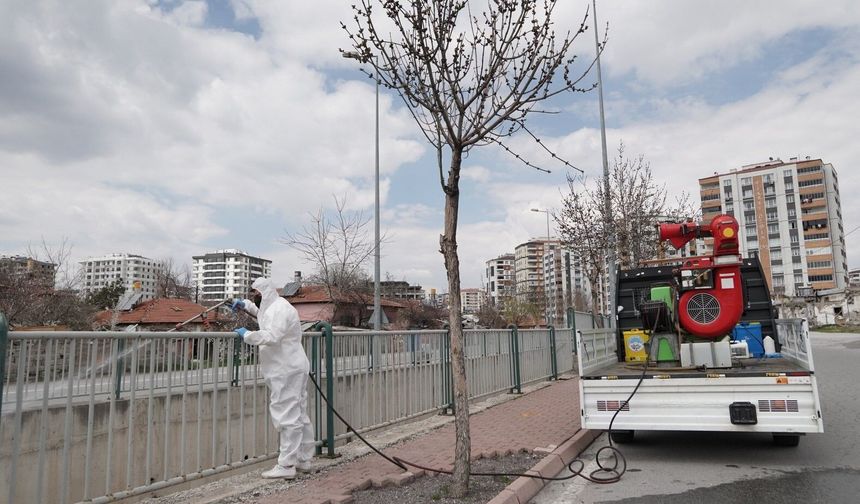 Melikgazi'de haşeresiz ve sivrisineksiz bir yaz için ilaçlama yapıldı