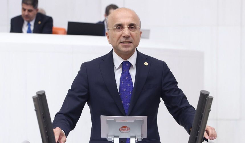 CHP’li Aşkın Genç; Enerji dışı dış ticaret açığı martta yüzde 151 arttı
