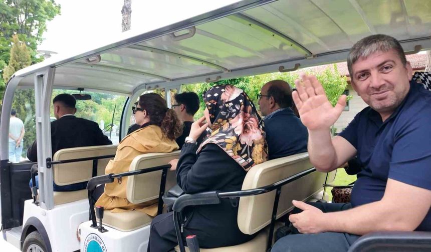 Büyükşehir'den Kurban Bayramı'nda mezarlıklarda insan odaklı örnek hizmet