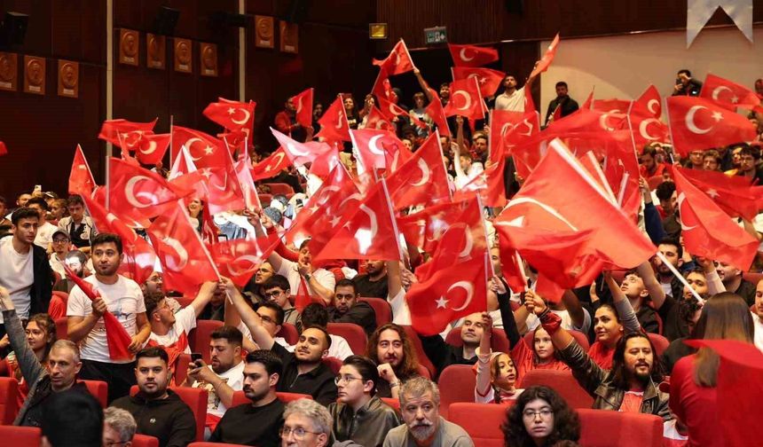 ERÜ'de milli maç heyecanı yaşandı