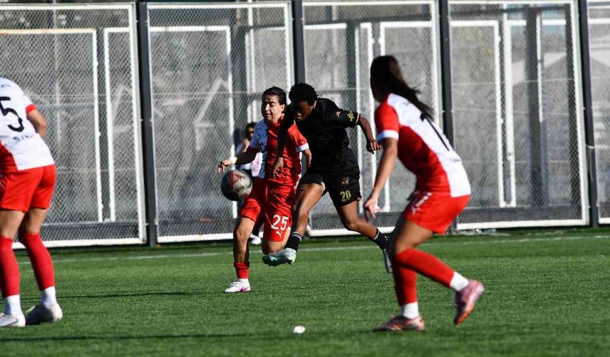 Kayseri Kadın FK evinde berabere kaldı