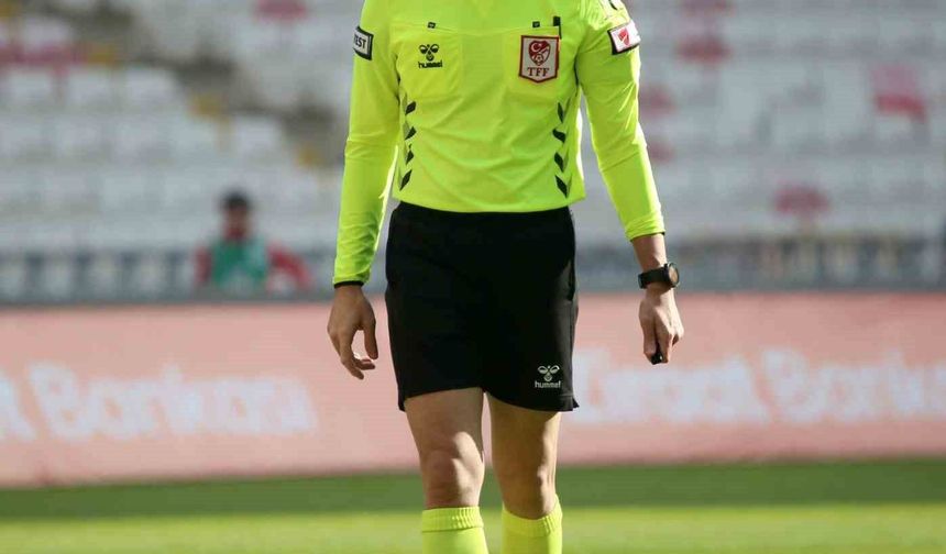 Pendikspor - Kayserispor maçını Burak Pakkan yönetecek