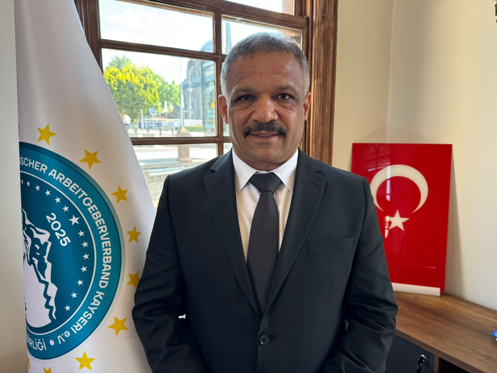 AKİB Genel Başkanı Ali Hızar: 15 Temmuz, esarete boyun eğmeyen milletin destanıdır